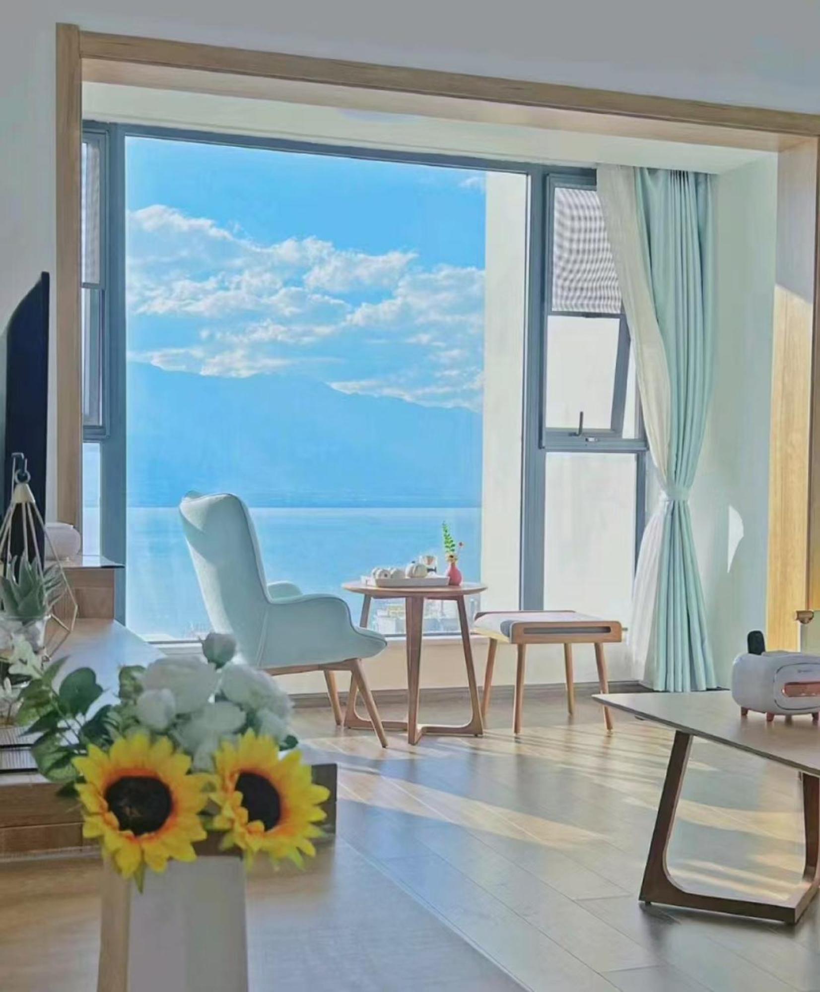 Dali Listening Sea View Villa大理听城海景别墅 Экстерьер фото